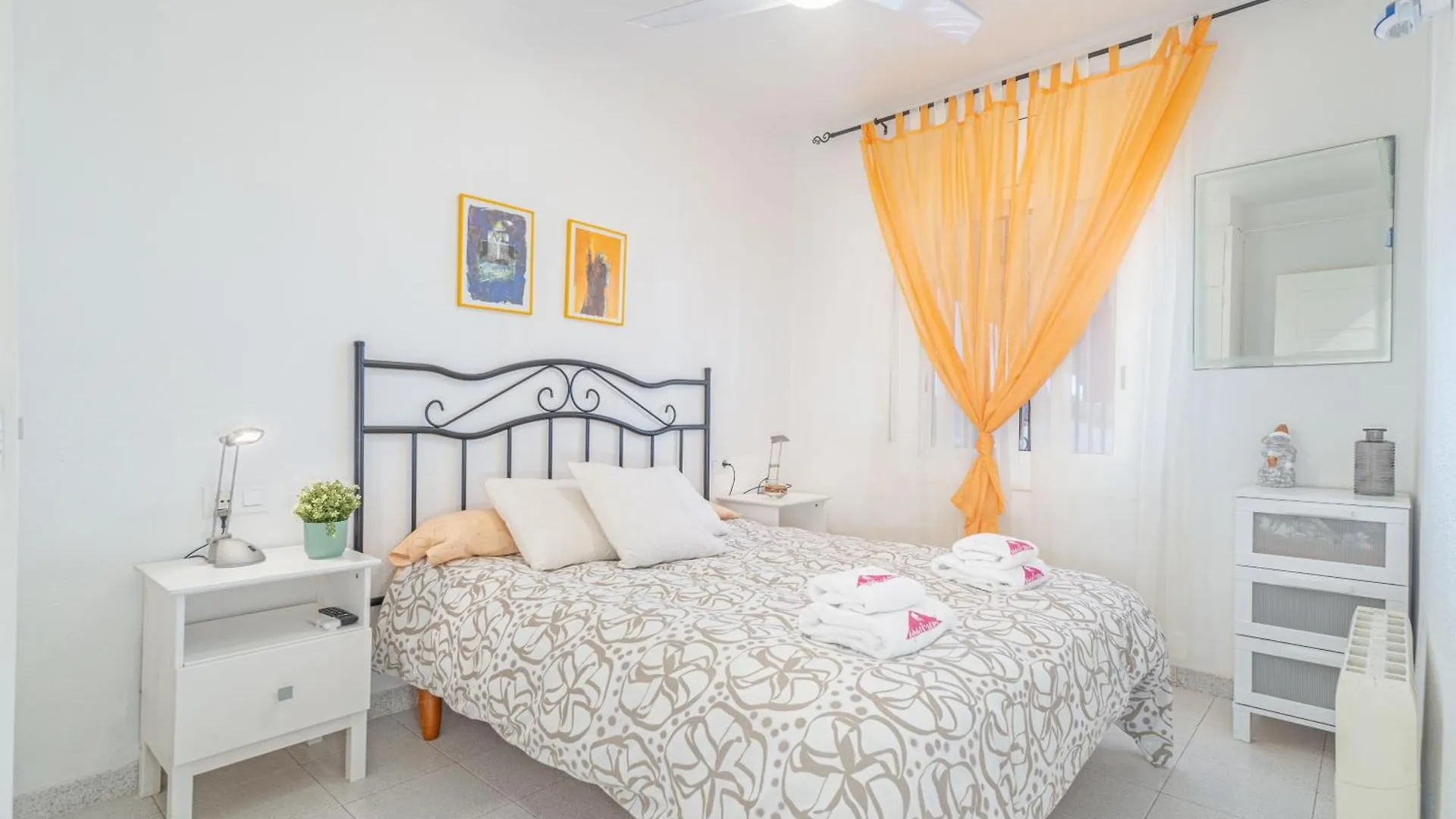 Apart-Rent Apartamento Sant Maurici 0136 Empuriabrava